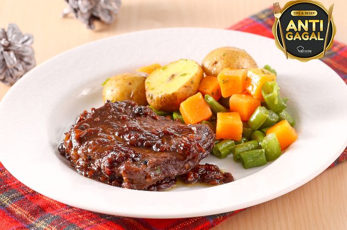 Hidangan bistik daging oriental.