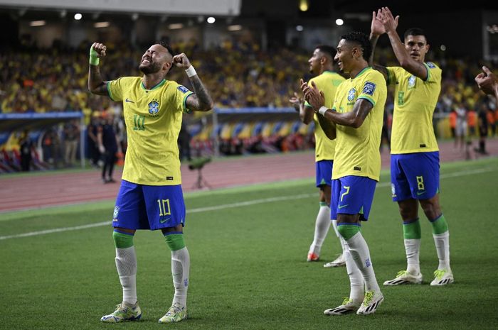 Winger timnas Brasil, Neymar Jr., merayakan gol ke gawang timnas Bolivia dalam laga Kualifikasi Piala Dunia 2026 zona CONMEBOL pada Sabtu (9/9/2023) pagi hari WIB.