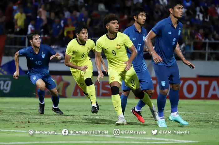 Suasana pertandingan Timnas U-23 Malaysia versus Timnas U-23 Thailand di laga Grup H Kualifikasi Piala Asia U-23 2024.