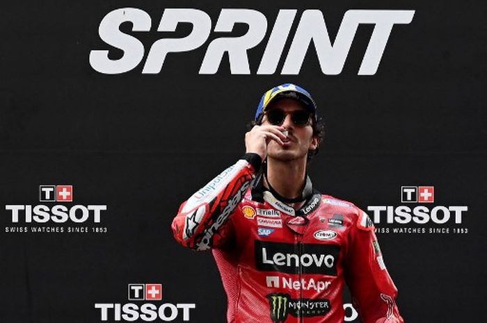 Pembalap Ducati Lenovo, di podium kedua sprint race MotoGP India 2023 di Sirkuit International Buddh, Sabtu (24/9/2023).
