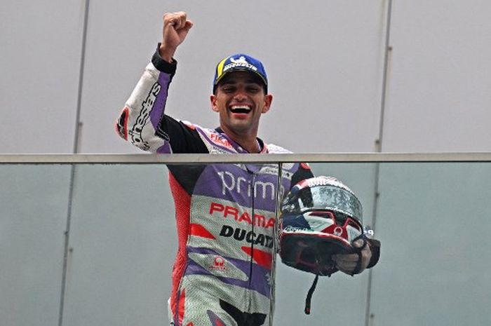 Pembalap Pramac Ducati, Jorge Martin menangi sesi sprint Race MotoGP Mandalika 2023