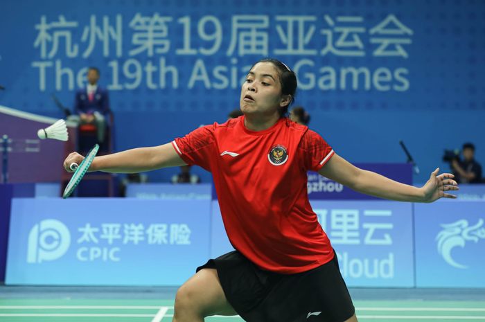 Tunggal putri Indonesia, Gregoria Mariska Tunjung saat tampil di nomor perorangan bulu tangkis Asian Games 2022 di Binjiang Gymnasium, Hangzhou, China, Selasa (3/10/2023)