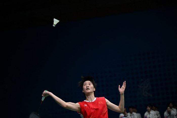 Pebulu tangkis tunggal putri China, Chen Yu Fei, pada final beregu putri Asian Games 2022 melawan Korea Selatan di Binjiang Gymnasium, Minggu (1/10/2023).