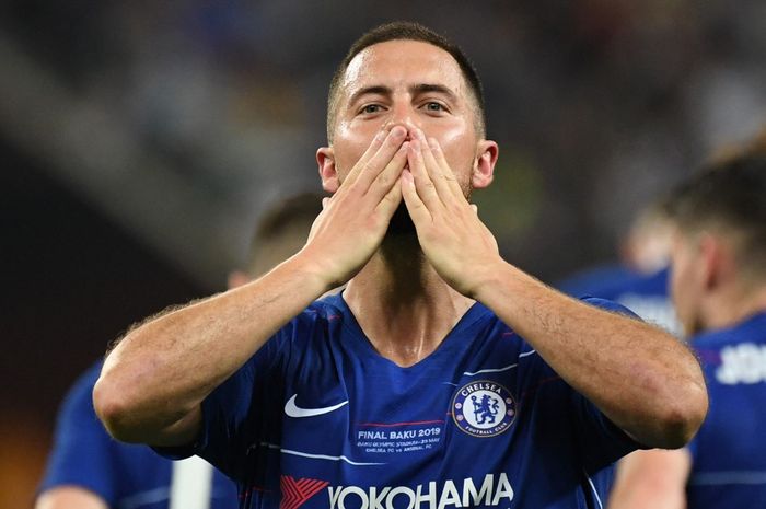 Eden Hazard merayakan gol untuk Chelsea ke gawang Arsenal di final Liga Europa (29/5/2019). Hazard pensiun dengan rekor yang bahkan tak bisa dicatatkan Cristiano Ronaldo di Liga Inggris.