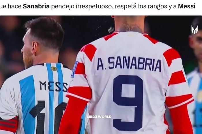 Momen saat Antonio Sanabria meludah ke arah Lionel Messi.