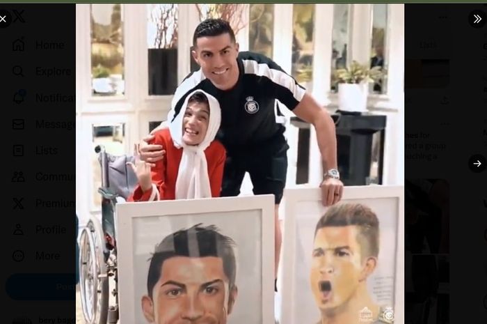 Cristiano Ronaldo terancam hukuman cambuk 99 kali dari Pemerintah Iran akibat merangkul seniman Fatemeh Hamami.