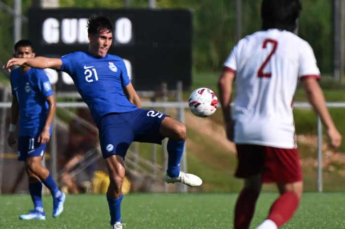 Pemain Singapura, Jacob Mahler saat bertanding lawan Guam di Bertumpu ke 2 Pemain Liga 1, Singapura Kalahkan Guam dan Jadi Tim Pertama yang Lolos ke Putaran Kedua Kualifikasi Piala Dunia 2026