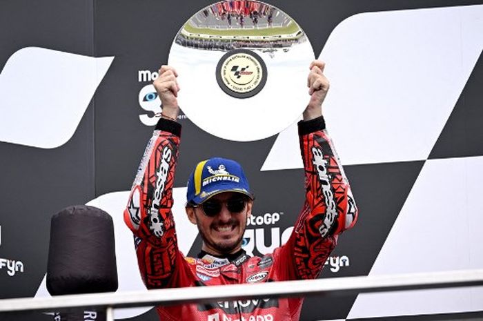 Pembalap Ducati. Francesco Bagnaia, merayakan podium kedua MotoGP Australia 2023 di Sirkuit Phillip Island, Sabtu (21/10/2023).