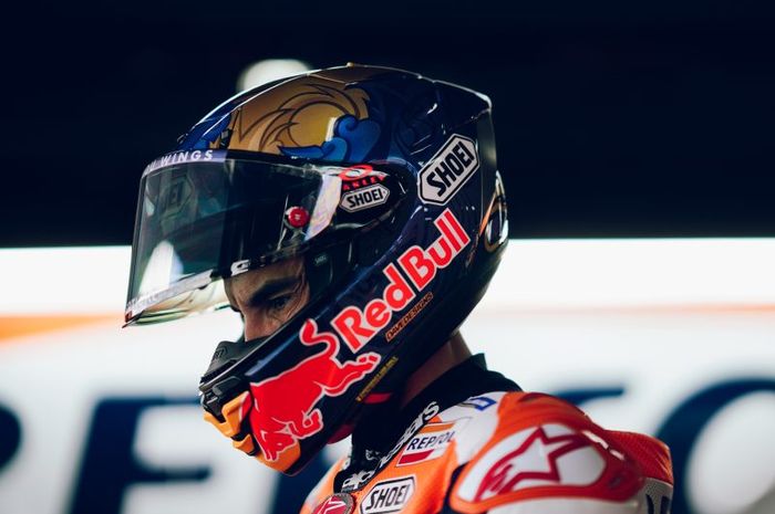 Ekspresi pembalap Repsol Honda, Marc Marquez, saat tampil pada latihan MotoGP Thailand di Sirkuit Chang, Buriram, Thailand, 27 Oktober 2023.