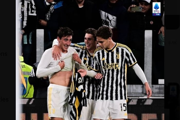 Andrea Cambiaso cetak gol larut untuk menangkan Juventus atas Verona dan geser Inter Milan dari puncak klasemen sementara Liga Italia.