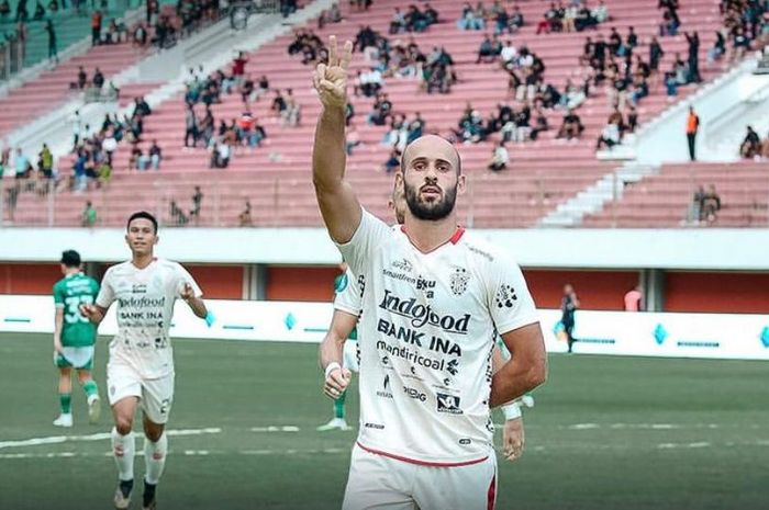 Hasil Liga 1 - Novri Setiawan Dibawa Ambulans usai Kena Gebok Bola Sepakan Adilson Maringa, Bali United Bekuk PSS img 20231103 wa0000jpg 20231103040746