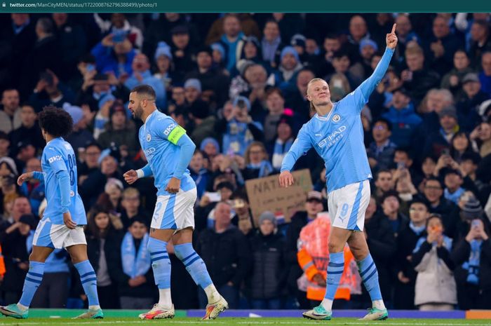 Manchester City berhasil menjadi tim pertama yang lolos ke babak 16 besar Liga Champions 2023-2024.