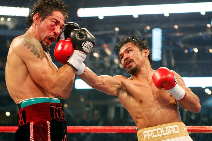 Manny Pacquiao menghajar habis-habisan Antonio Margarito pada 13 November 2010 di Texas.