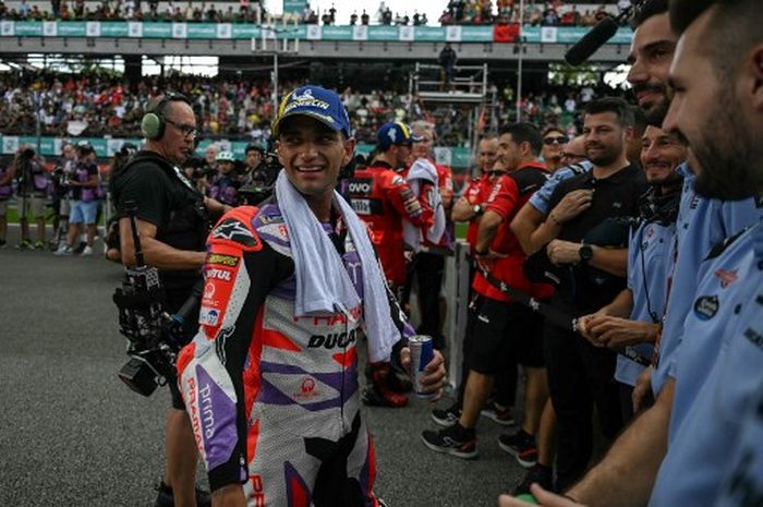 Pembalap Prima Paramac, Jorge Martin, usai finis kedua pada sprint race MotoGP Malaysia 2023 di Sirkuit Sepang, Sabtu (11/11/2023).
