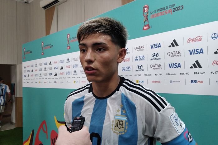 Penyerang timnas U-17 Argentina, Agustin Ruberto, junior Lionel Messi yang menembus puncak top scorer Piala Dunia U-17.