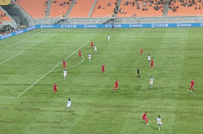 Suasana pertandingan Timnas U-17 Inggris vs Timnas U-17 Iran.