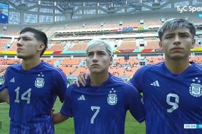 Para pemain Timnas U-17 Argentina saat menghadapi Polandia di laga terakhir Grup D Piala Dunia U-17 2023.