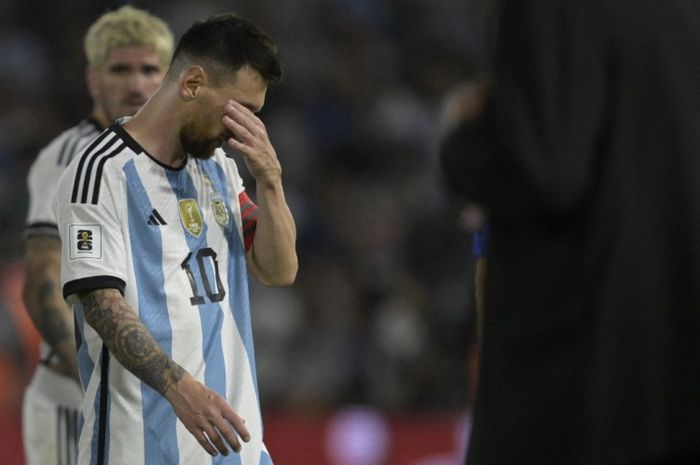 Lionel Messi gagal menghindarkan Argentinad ari kekalahan saat menjamu Uruguay pada  Kualifikasi Piala Dunia 2026.
