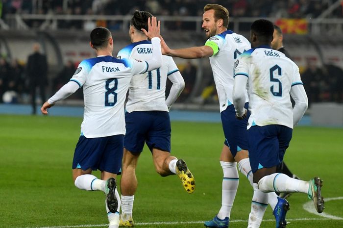 Hasil Kualifikasi Euro 2024 memastikan tim nasional Inggris menjaga rekor tidak terkalahkan dengan dibantu gol bunuh diri Makedonia Utara di National Arena Skopje (20/11/2023).