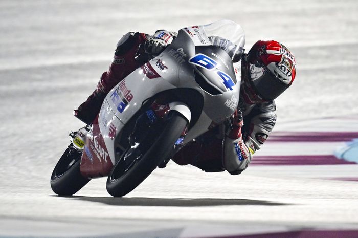 Pembalap Indonesia, Mario Suryo Aji, tidak memiliki target khusus menghadapi Moto3 Valecia 2023