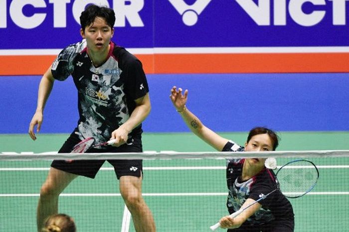 Pasangan ganda campuran Korea Selatan, Seo Seung-jae /Chae Yu-jung, pada China Open 2023 di Changzhou, China, 10 September.