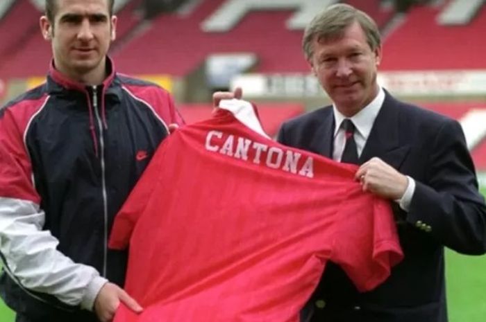 Manchester United merekrut Eric Cantona pada 26 November 1992.