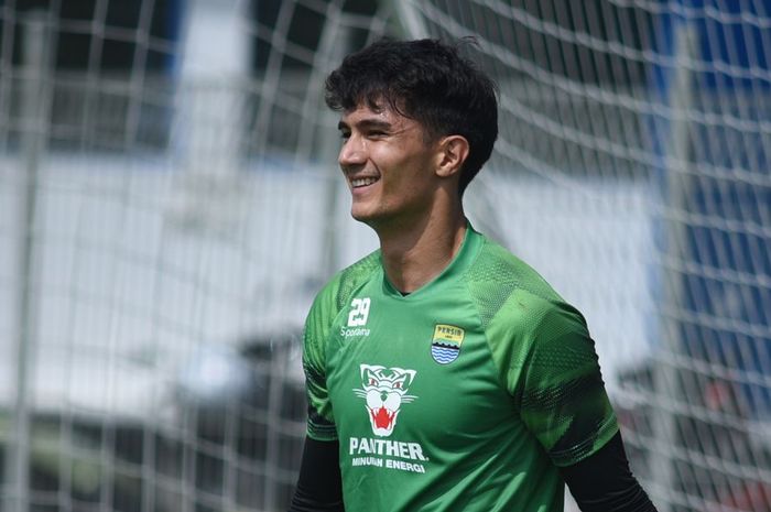 Kevin Ray Mendoza, kiper baru Persib Bandung asal Filipina.