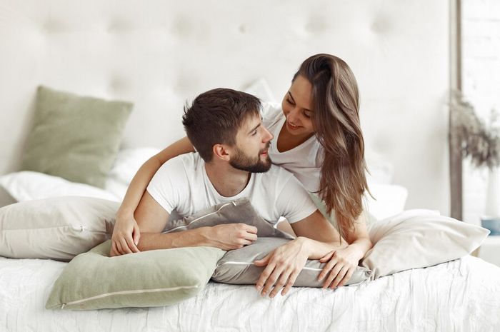 Arti Mimpi Berhubungan Badan dengan Teman yang Dikenal, Pertanda Baik