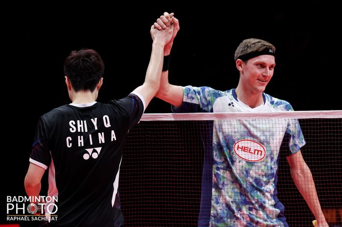 Pertandingan antara Viktor Axelsen dan Shi Yu Qi pada fase grup A BWF World Tour Finals 2023, 13 Desember 2023