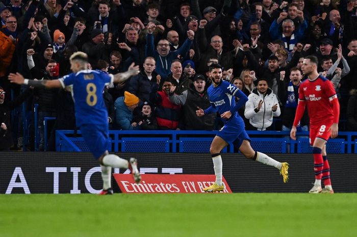 Hasil Piala FA - Chelsea Hajar Juara Perdana Liga Inggris, Klub Elkan Baggott Lolos ke Babak Selanjutnya 000 349m4pyjpg 20240107021140