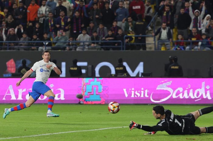 Osasuna menuduh Piala Super Spanyol sebagai ladang konspirasi Barcelona setelah menelan kekalahan.