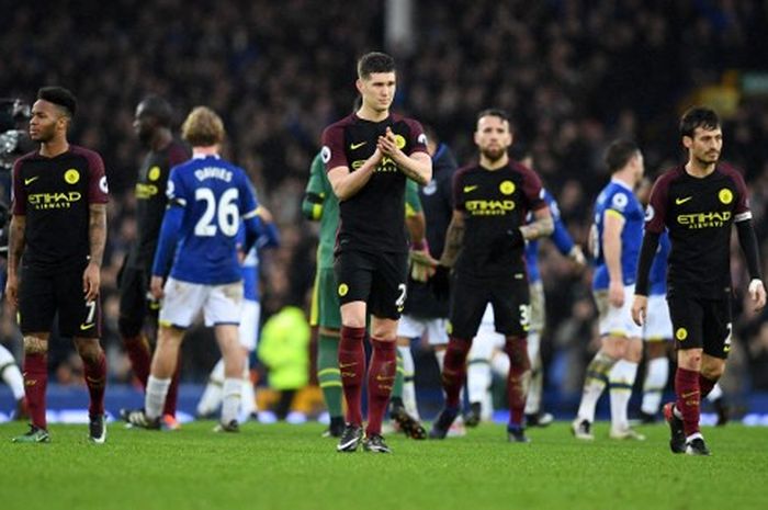 Reaksi para pemain Manchester City setelah dibantai Everton 0-4 dalam laga Liga Inggris pada 15 Januari 2017 di Stadion Goodison Park.