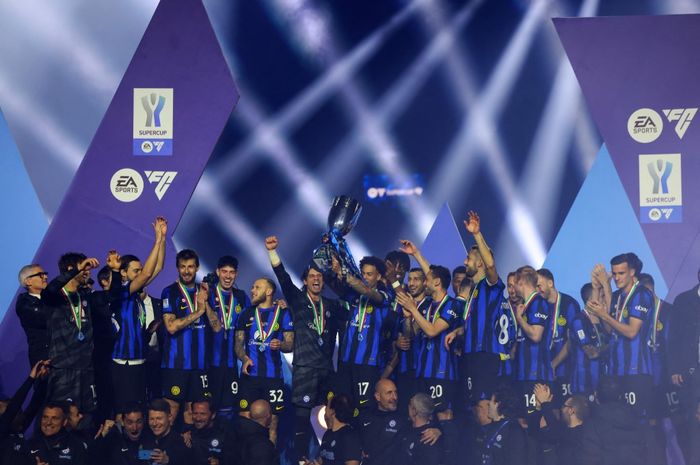 Inter Milan juara Piala Super Italia 2023 usai kalahkan Napoli 1-0 pada final di Stadion Al Awwal Park, Riyadh, Senin (22/1/2024).