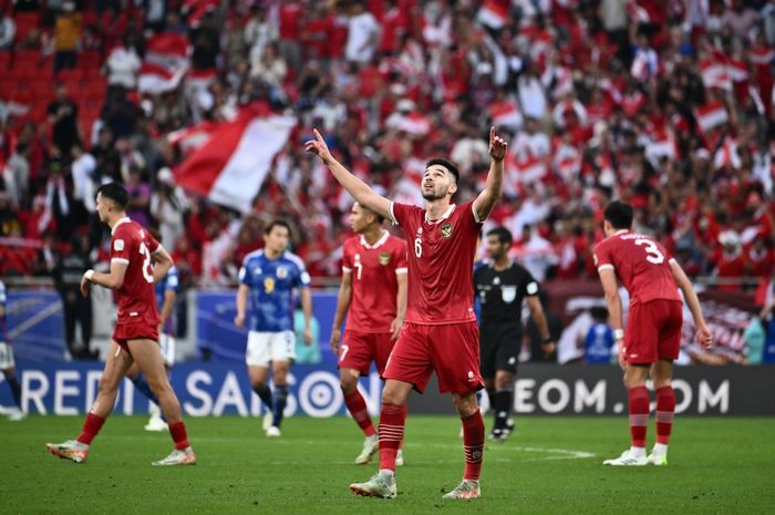 Sandy Walsh merayakan gol timnas Indonesia ke gawang Jepang di Piala Asia 2023.