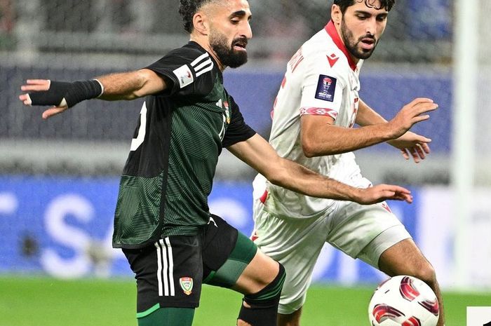 Suasana pertandingan Tajikistan Vs Uni Emirate Arab  pada laga 16 besar Piala Asia 2023 di Stadion Ahmed bin Ali, Qatar, Minggu (28/1/2024).
