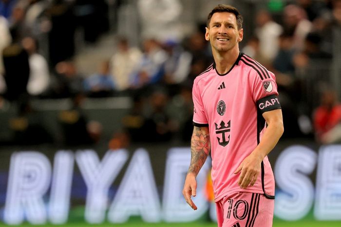 Ekspresi Lionel Messi dalam pertandingan Inter Miami melawan Al Hilal di Kingdom Arena, Riyadh (29/1/2024). Kemenangan dari lawatan ke Hong Kong menjadi target Messi dkk usai dibobol setengah lusin gol oleh klubnya Cristiano Ronaldo.