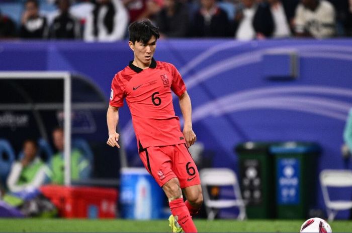 Gelandang Timnas Korea Selatan, Hwang In-beom, menyatakan dirinya tak takut menghadapi tekanan jelang lawan Yordania di semifinal Piala Asia 2023.