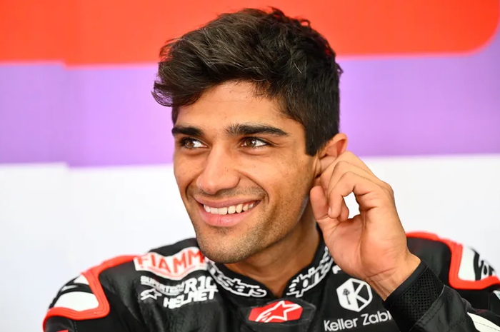 Jorge Martin (Prima Pramac Ducati) saat berada di paddock, di sela-sela sesi tes pramusim MotoGP 2024 di Sirkuit Sepang, Malaysia, Selasa (6/2/2024).