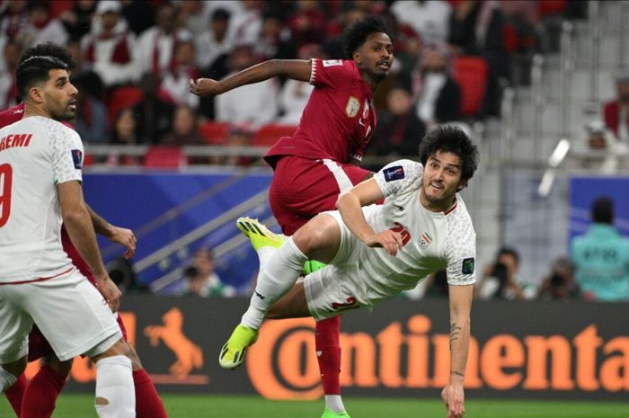Suasana pertandingan semifinal Piala Asia 2023 antara Iran vs Qatar di Stadion Al Thumama, Doha, Rabu (7/2/2024) malam WIB