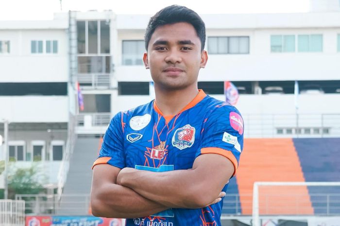 Asnawi Mangkualam akhirnya buka suara seusai diperkenalkan klub asal Thailand Port FC.