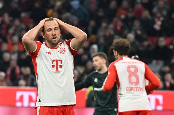 Reaksi lesu Harry Kane dalam laga Bayern Muenchen melawan Werder Bremen pada lanjutan Bundesliga (21/1/2024).