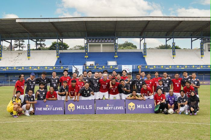 Dua Pemain Persib Bandung Gelar Meet and Greet, Ada Gelandang Timnas Indonesia