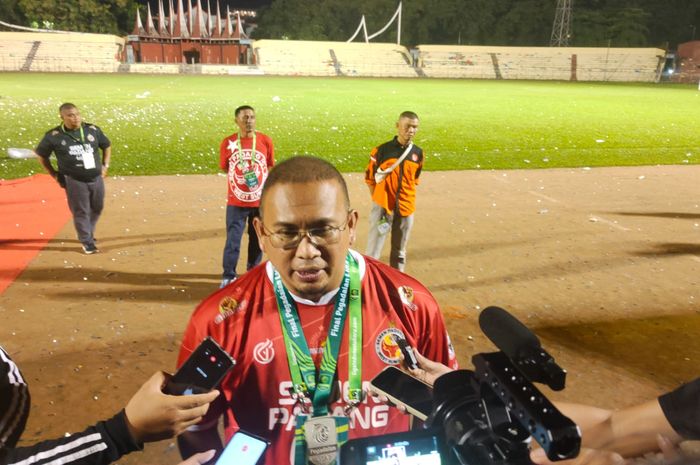 Dewan Penasehat Semen Padang, Andre Rosiade