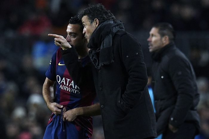 Reuni Xavi (kiri) dan Luis Enrique jadi salah satu bumbu cerita menarik dalam duel PSG vs Barcelona pada perempat final Liga Champions 2023-2024.