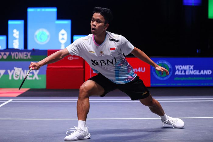 Tunggal putra Indonesia, Anthony Sinisuka Ginting, saat tampil pada perempat final All England Open 2024 di Birmingham, Inggris, 15 Maret 2024.