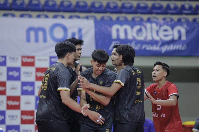 SKN BDK sudah meraih 2 kemenangan pada Final Four Nusantara Cup 2024 sampai hari ketiga, Selasa (19/3/2024) di Yogyakarta.