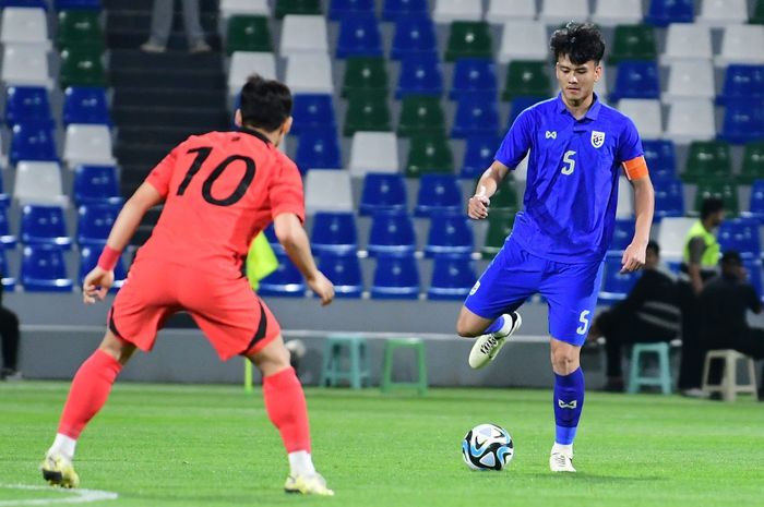 Suasana pertandingan uji coba antara Timnas U-23 Thailand dan Timnas U-23 Korea Selatan.