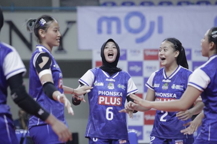 Petrokimia Volleyball Academy menjadi juara turnamen bola voli persembahan Moji, Nusantara Cup 2024, di kategori putri. 