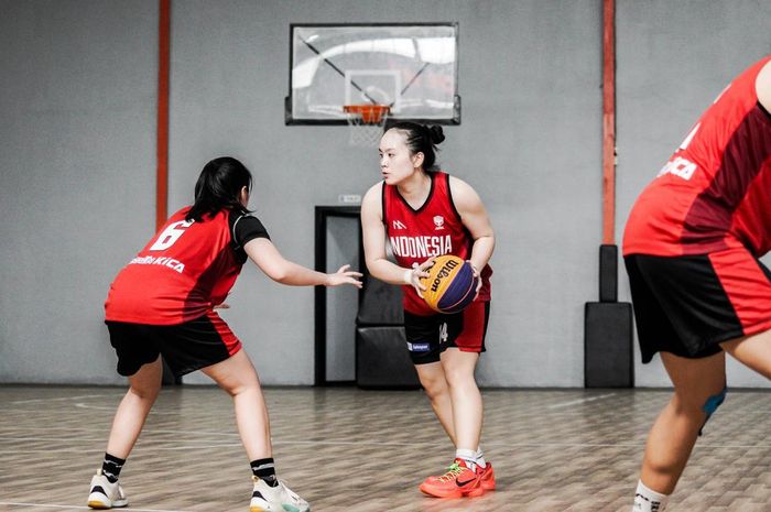 Suasana latihan Timnas 3X3 Putri Basket Indonesia.