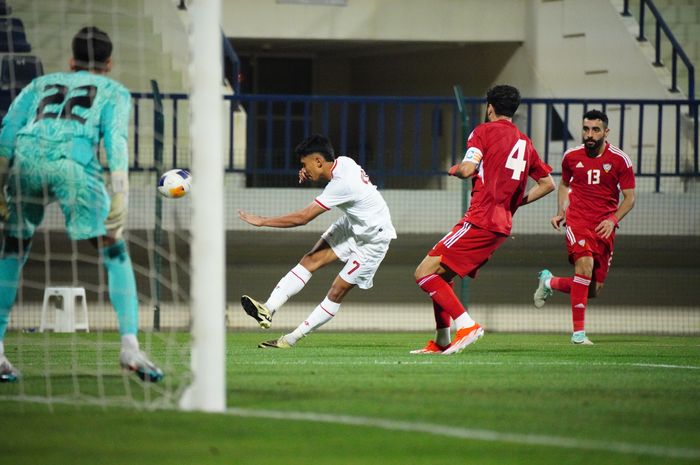 Suasana laga uji coba antara timnas U-23 Indonesia vs UEA U-23 di The Sevens Stadium, Dubai, Uni Emirate Arab, Selasa (9/3/2024) dini hari